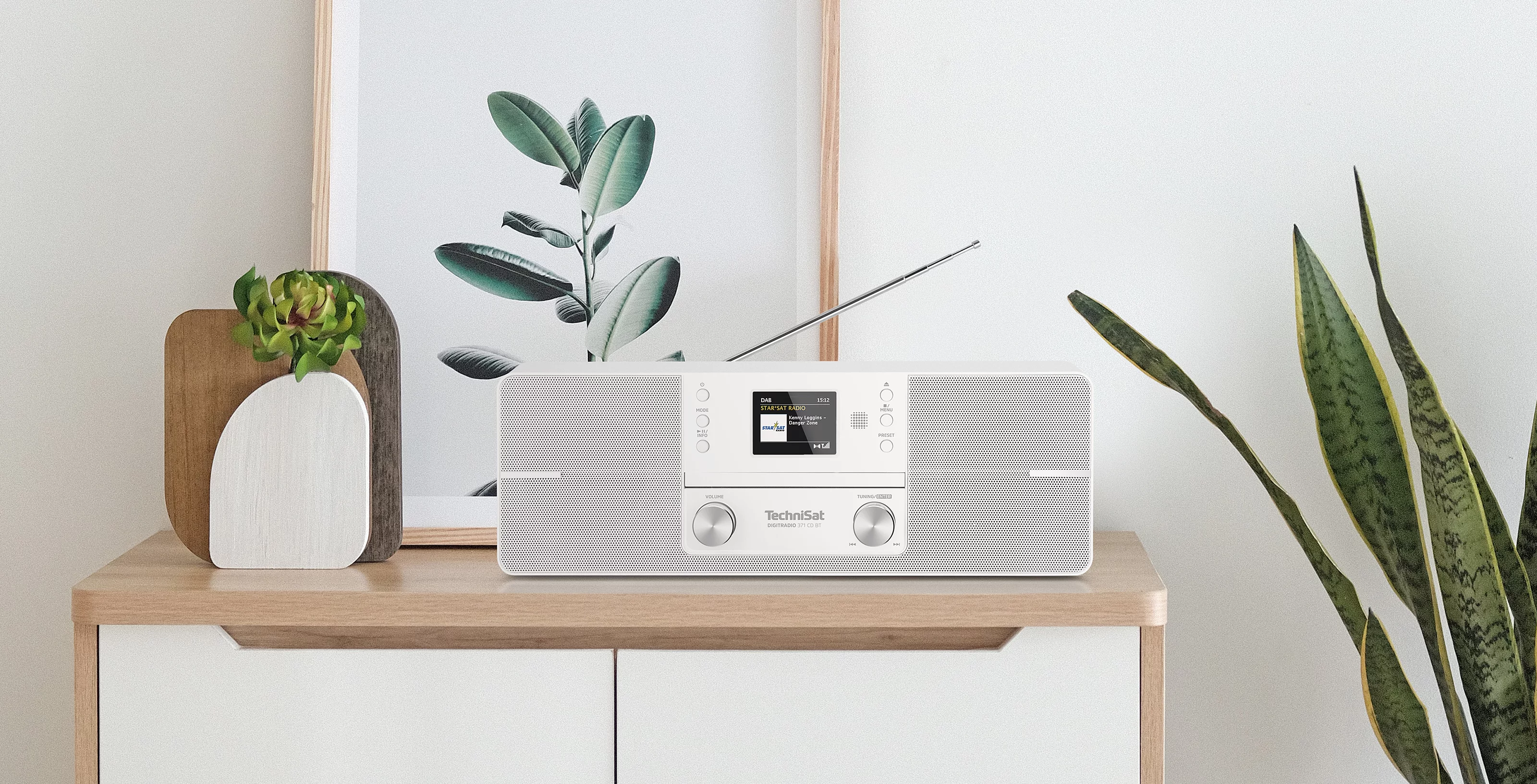 DIGITRADIO 371 CD BT Szene